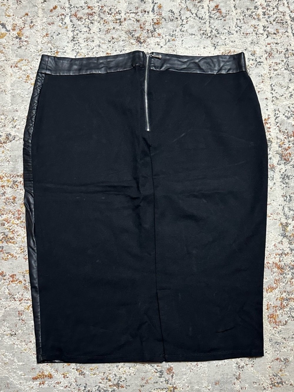 Rebel Wilson for Torrid faux leather skirt size 2X black - Picture 10 of 11